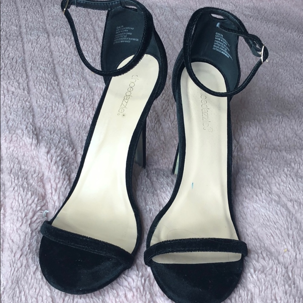 Gayla Heels - Picture 3 of 3